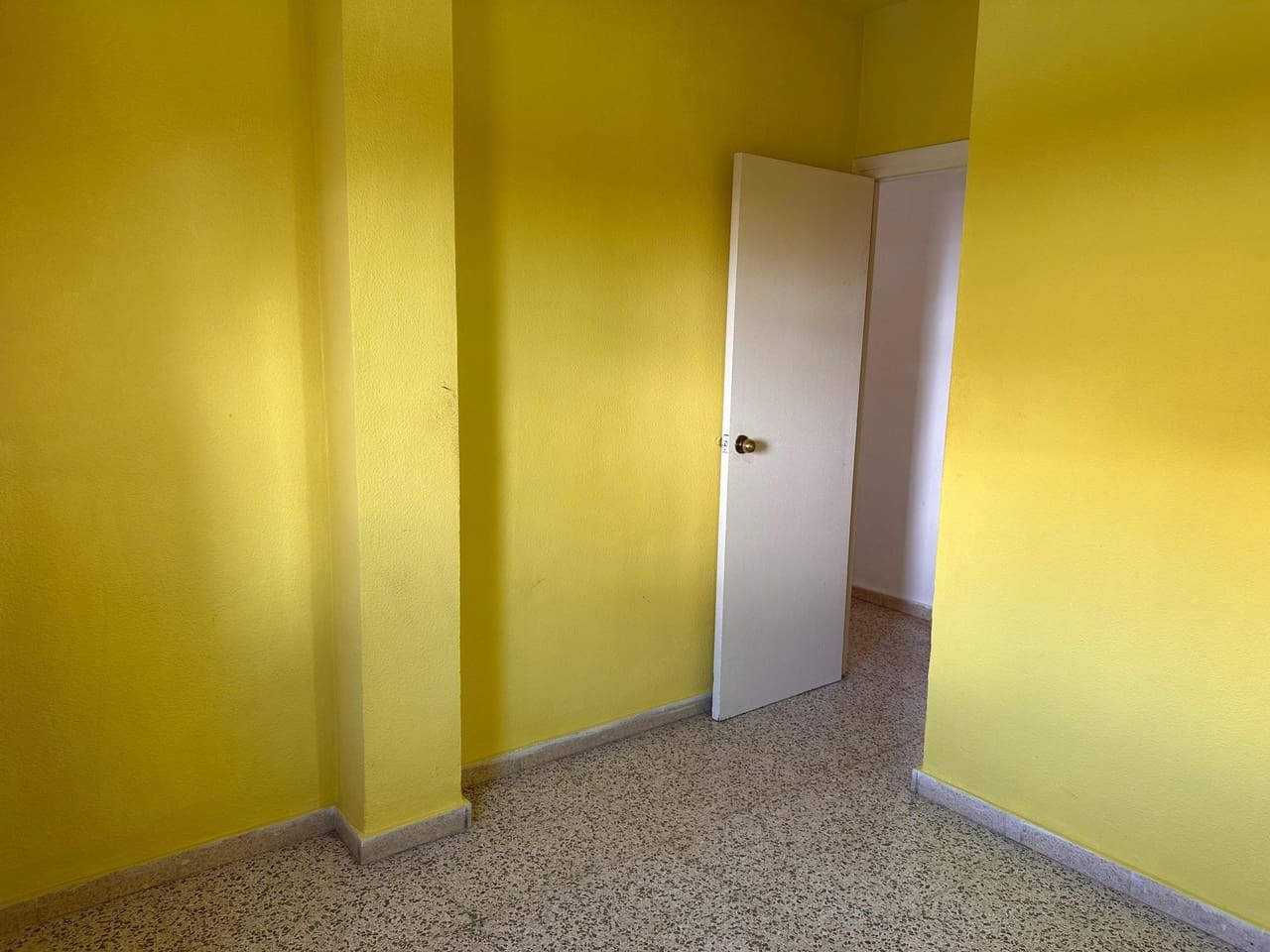 2 sypialnia Mieszkanie na sprzedaż w Alora - 135 000 € (Ref: 9399751)