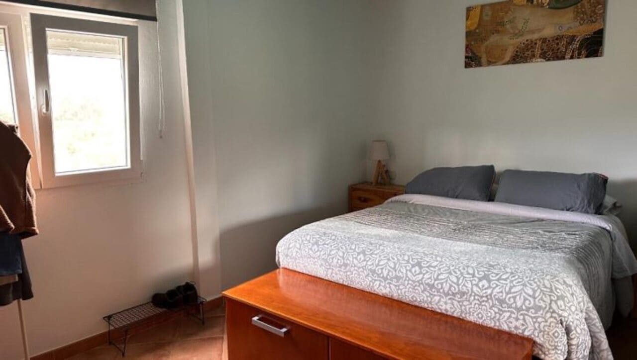 2 makuuhuone Maalaistalo myytävänä paikassa Alora mukana uima-altaan 
autotalli - 210 000 € (Ref: 9444867)