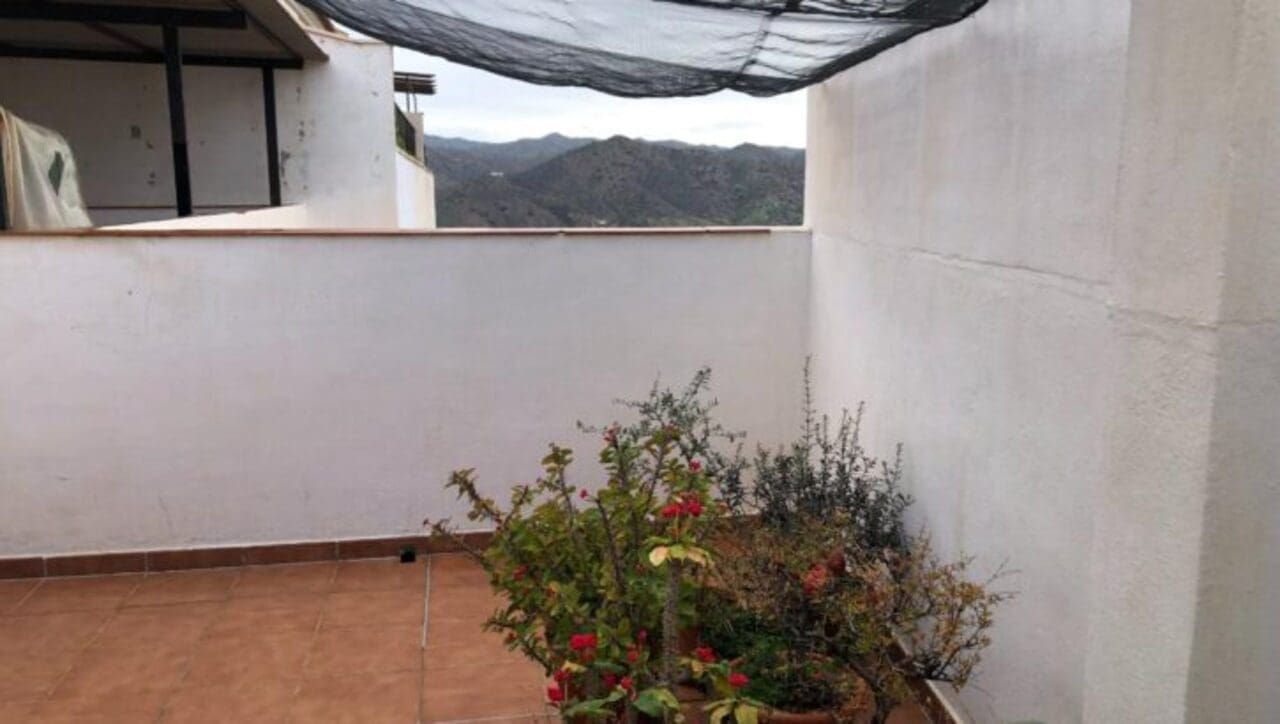 4 soveværelse Byhus til salg i Alora med garage - € 233.300 (Ref: 9444869)