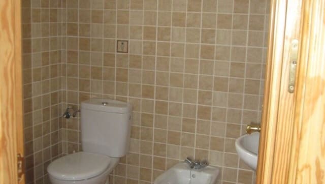 Finca/Landehus til salg i Valle de Abdalajís med garage - € 169.000 (Ref: 9444870)