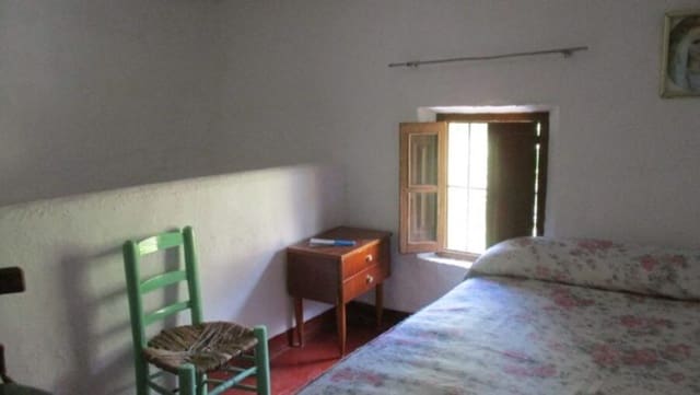 2 sovrum Finca/Hus på landet till salu i El Chorro, Alora - 95 000 € (Ref: 9444871)