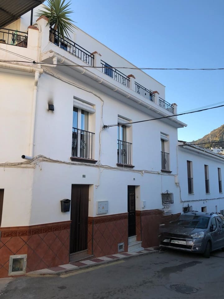 3 soveværelse Byhus til salg i Alora - € 235.000 (Ref: 9449683)