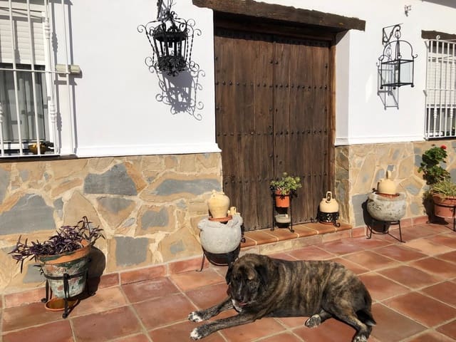 3 soverom Villa til salgs i Alora med svømmebasseng garasje - € 390 000 (Ref: 9449684)