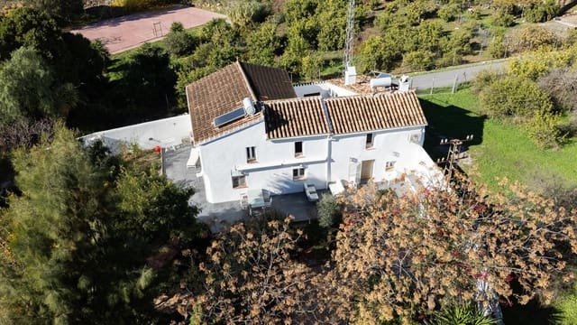 5 soverom Finca/Herregård til salgs i Alora med svømmebasseng garasje - € 595 000 (Ref: 9475012)