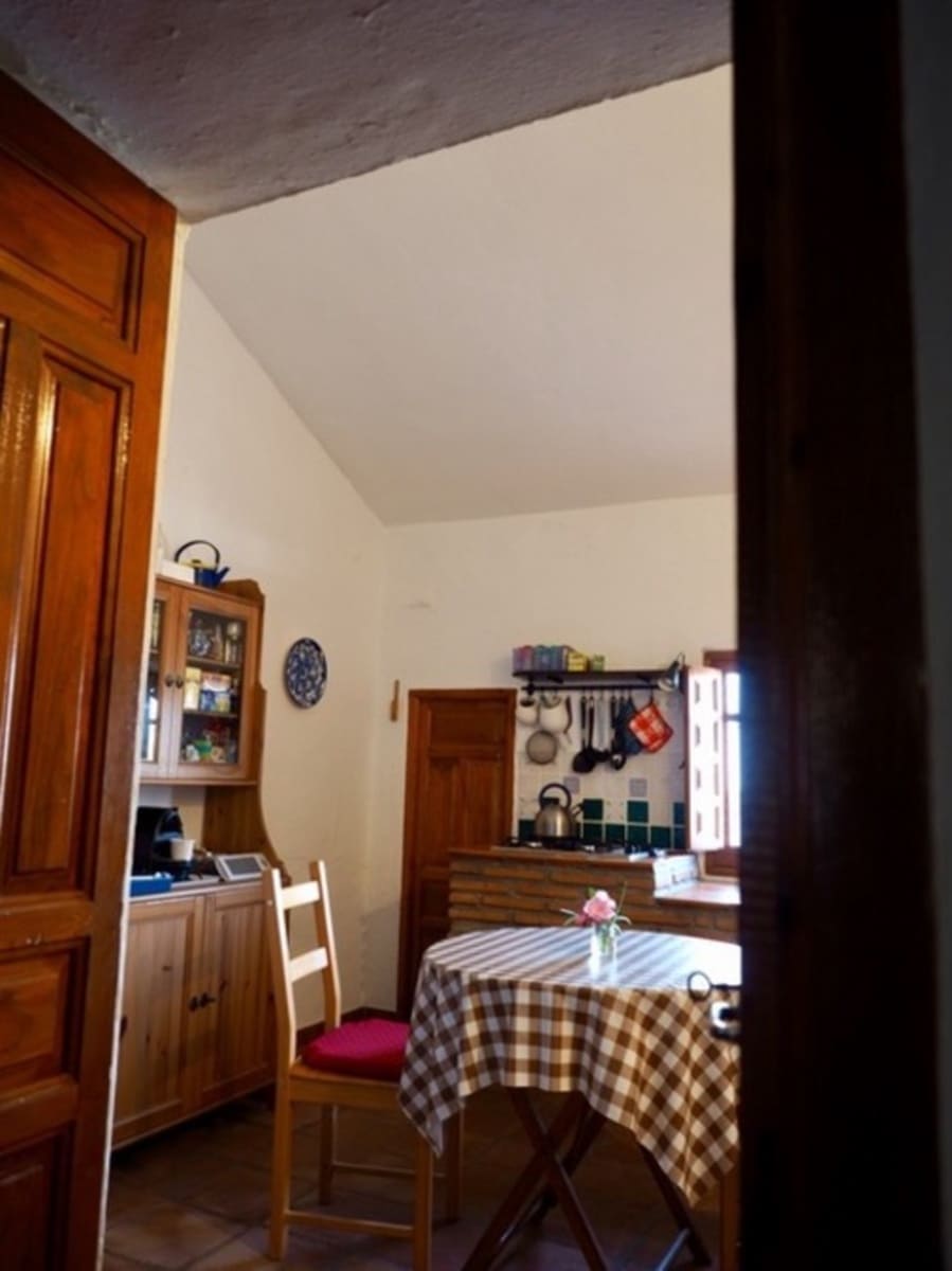 2 sypialnia Finka/Dom wiejski na sprzedaż w Alora z garażem - 295 000 € (Ref: 9495521)