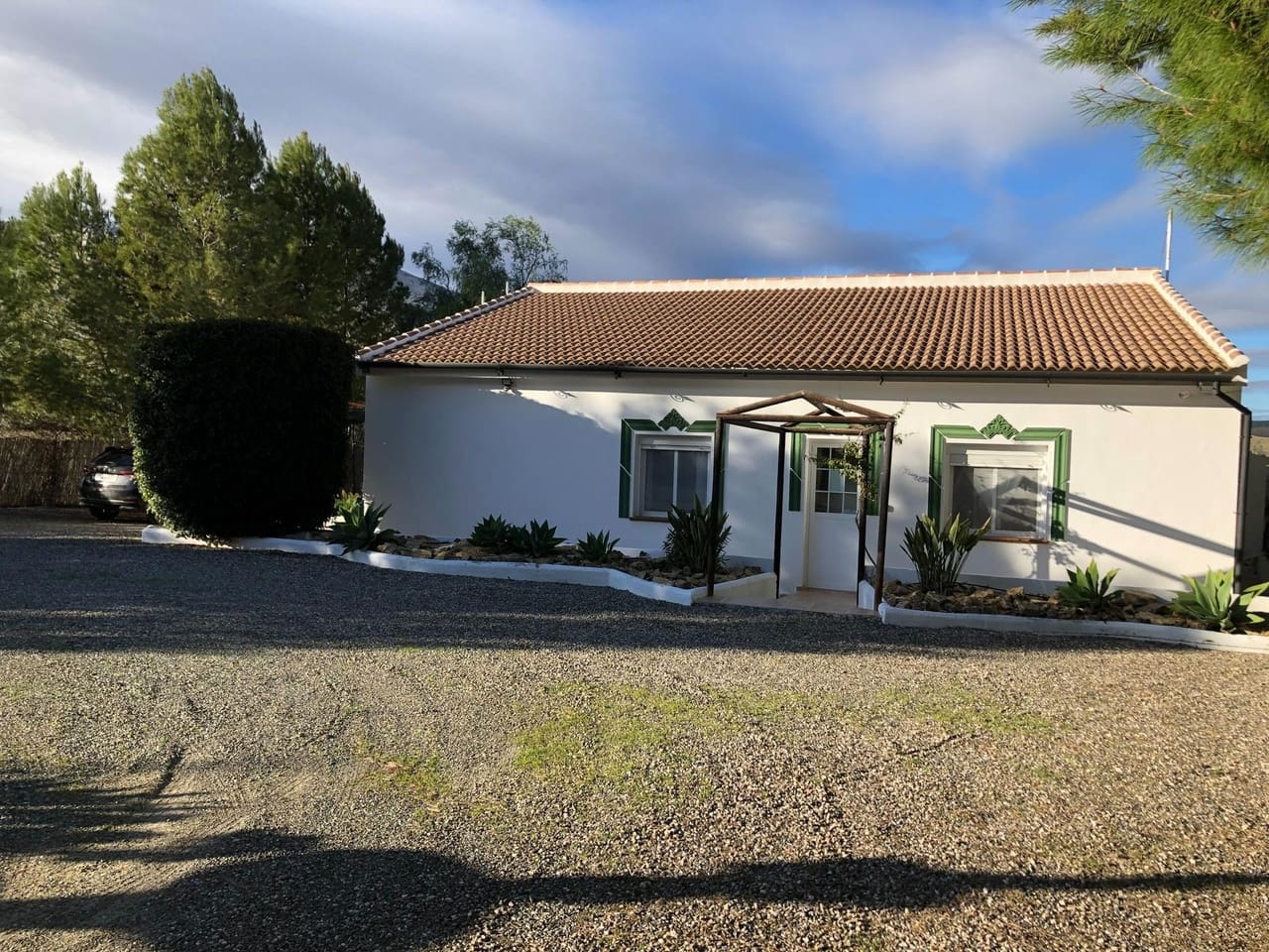 3 bedroom Villa for sale in Valle de Abdalajis with pool garage - € 350,000 (Ref: 9500735)