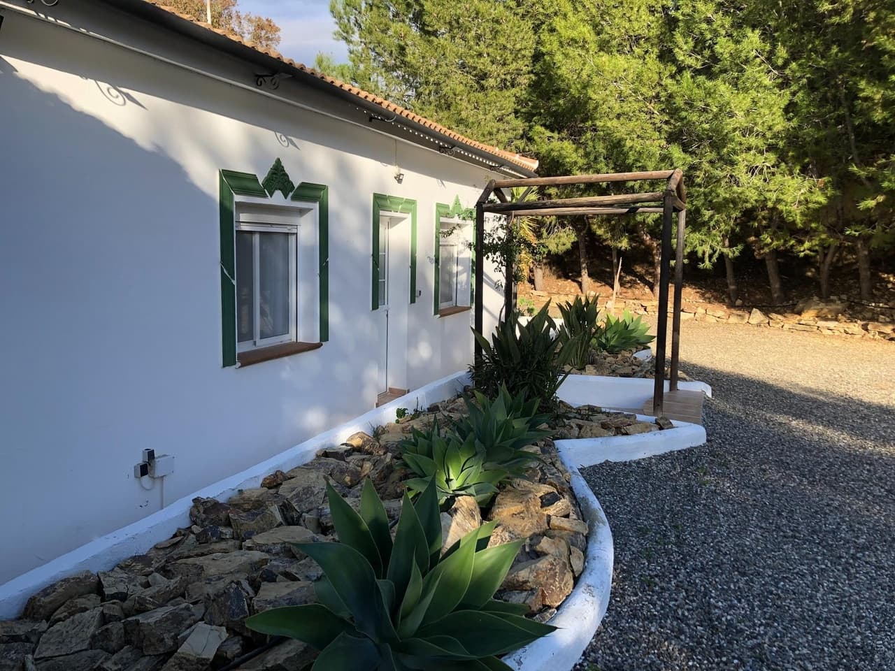 3 bedroom Villa for sale in Valle de Abdalajis with pool garage - € 350,000 (Ref: 9500735)