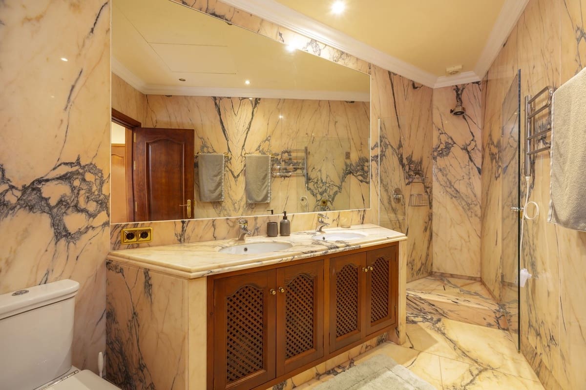 8 soverom Villa til salgs i La Zagaleta med svømmebasseng - € 5 850 000 (Ref: 9542455)