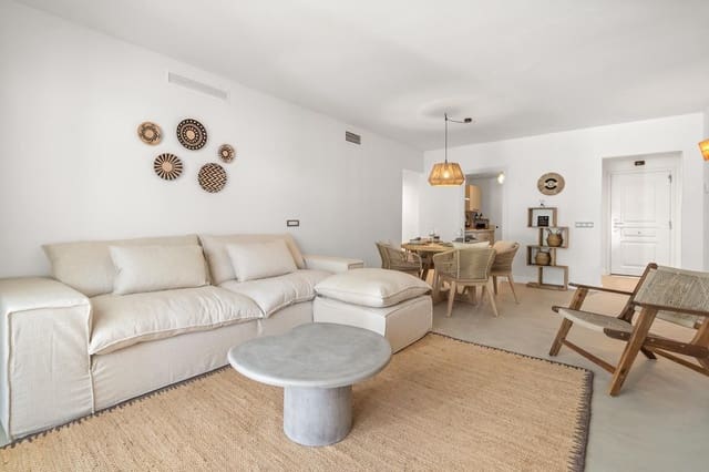 2 sypialnia Apartament na sprzedaż w El Paraiso, Estepona z basenem - 450 000 € (Ref: 9556182)