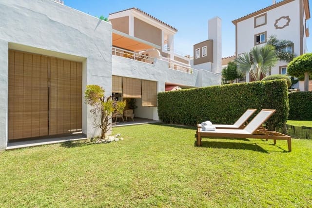 2 sypialnia Apartament na sprzedaż w El Paraiso, Estepona z basenem - 450 000 € (Ref: 9556182)