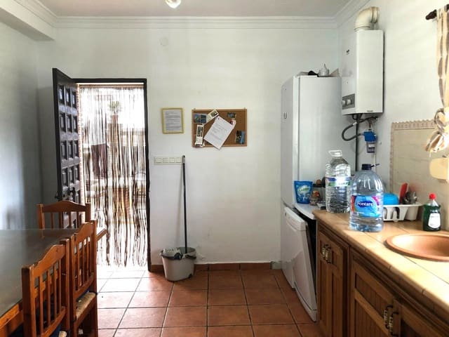 Chalet de 3 habitaciones en Alora en venta con piscina garaje - 375.000 € (Ref: 9588097)