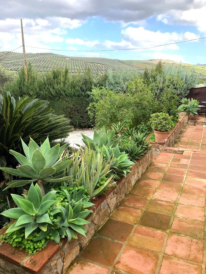 Chalet de 3 habitaciones en Alora en venta con piscina garaje - 375.000 € (Ref: 9588097)