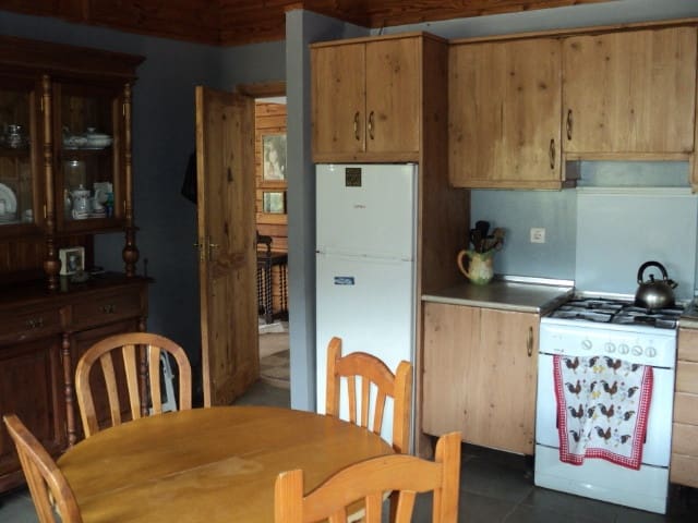 Chalet de 3 habitaciones en Ardales en venta con piscina - 425.000 € (Ref: 9609504)