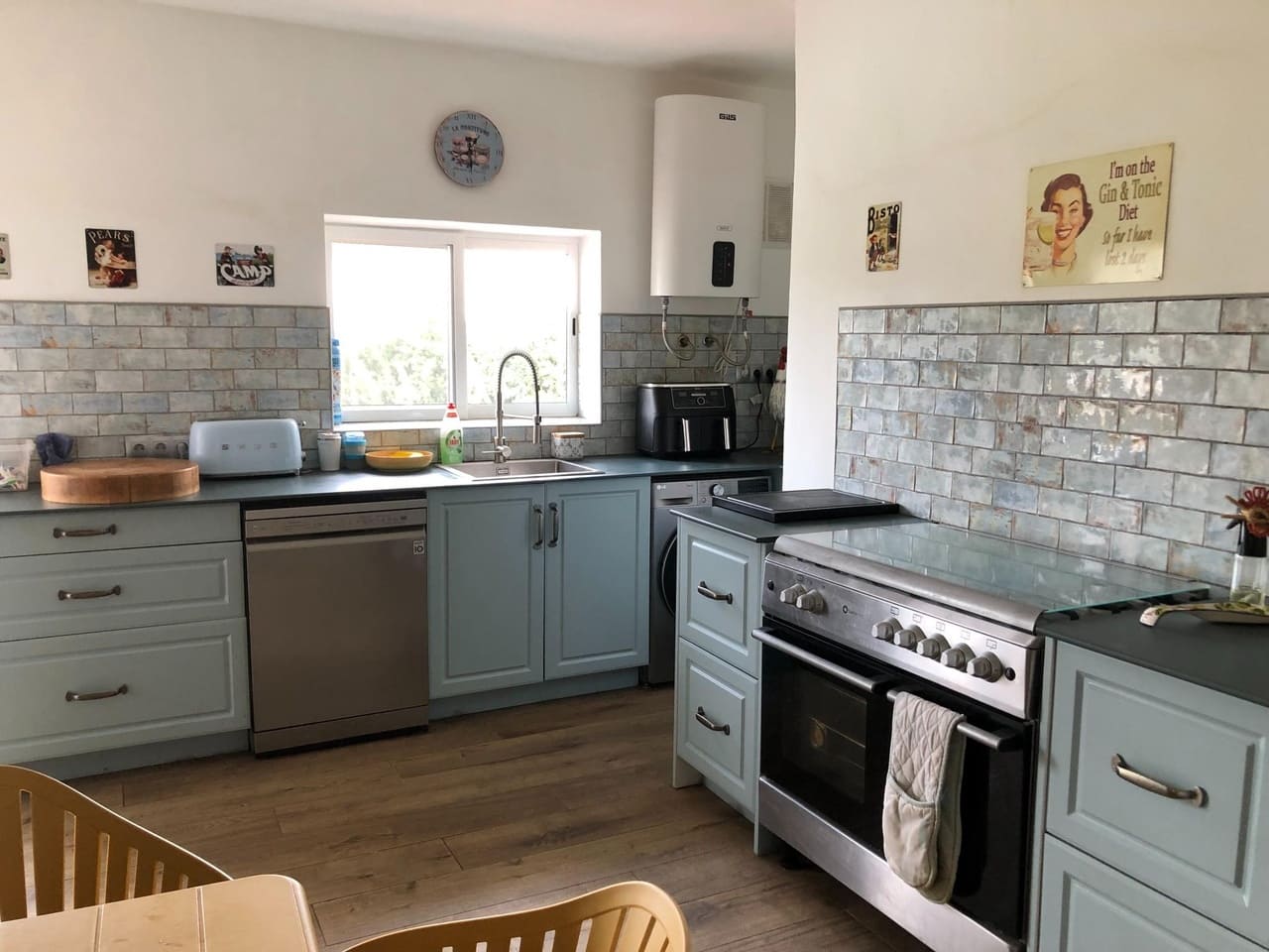 5 soveværelse Byhus til salg i Bermejo med swimmingpool garage - € 375.000 (Ref: 9614303)