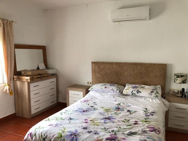 5 soveværelse Byhus til salg i Bermejo, Alora med swimmingpool garage - € 375.000 (Ref: 9614303)