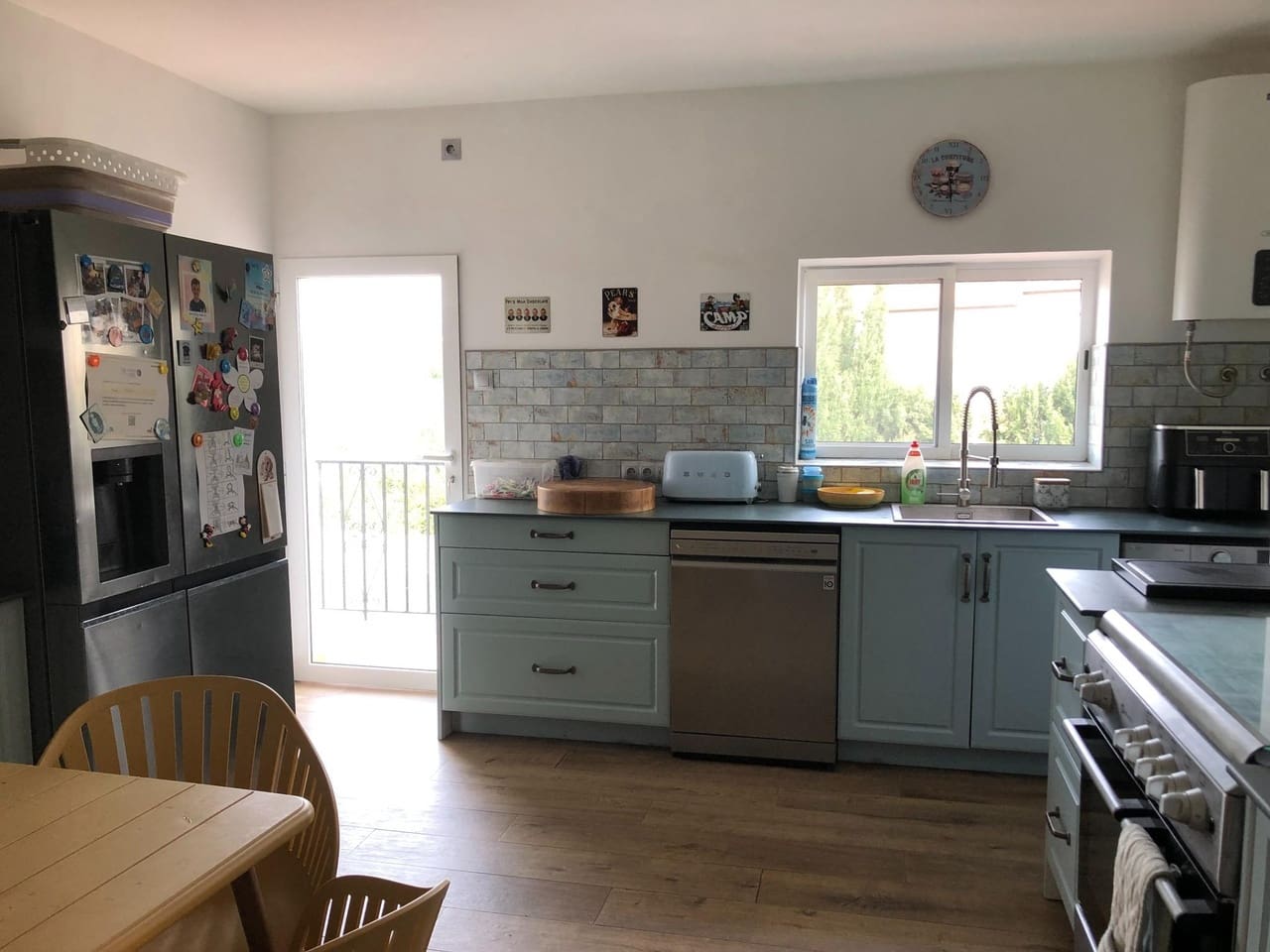 5 soveværelse Byhus til salg i Bermejo med swimmingpool garage - € 375.000 (Ref: 9614303)