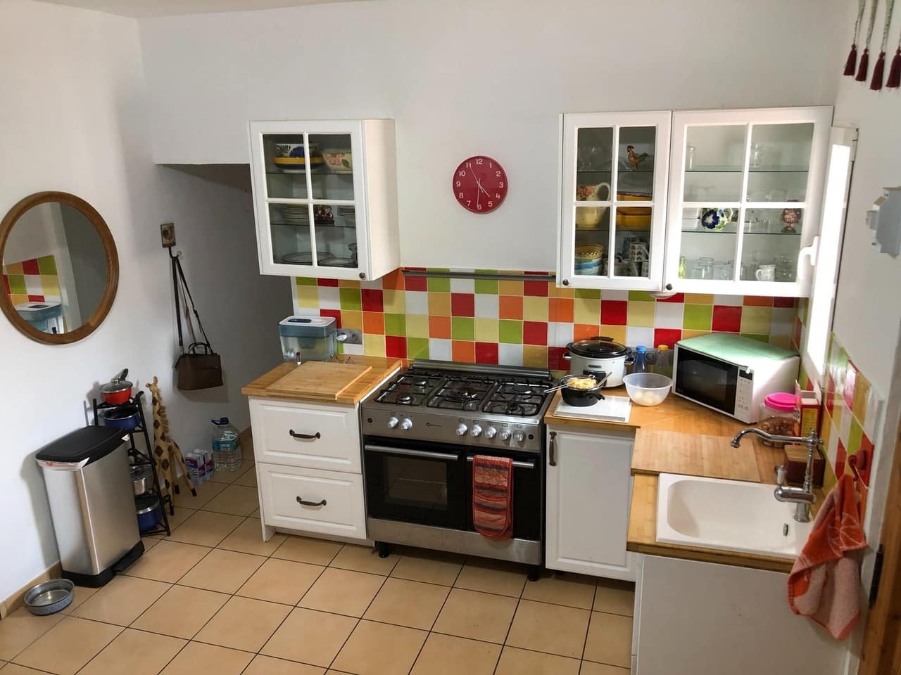 5 soveværelse Byhus til salg i Bermejo med swimmingpool garage - € 375.000 (Ref: 9614303)