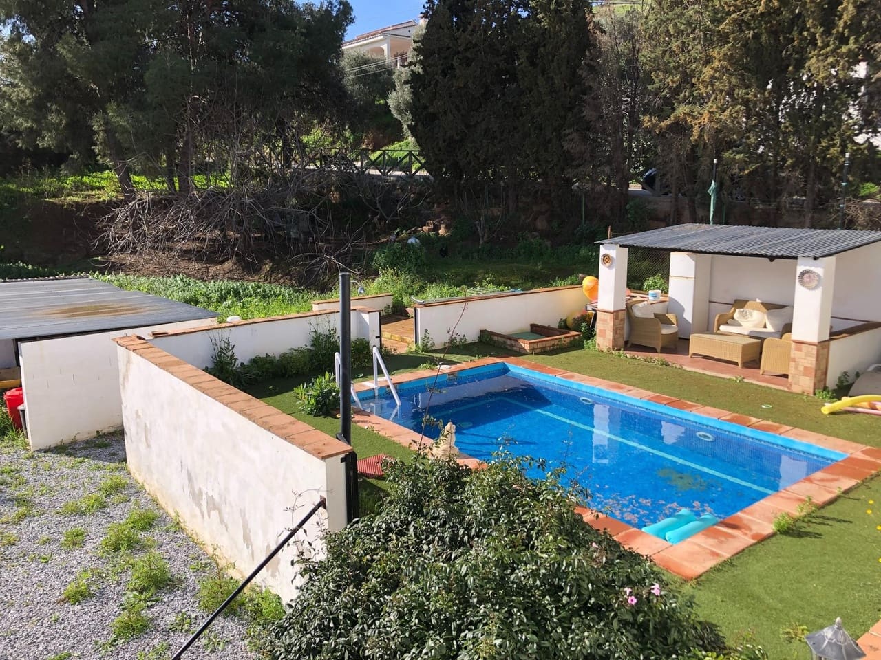 5 soveværelse Byhus til salg i Bermejo med swimmingpool garage - € 375.000 (Ref: 9614303)