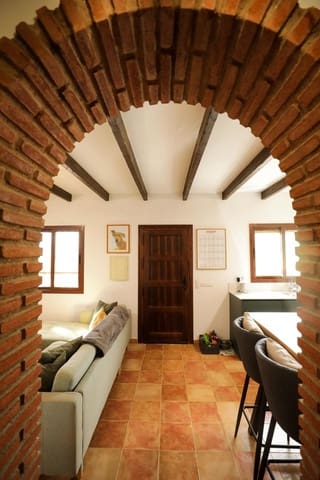 3 makuuhuone Maalaistalo myytävänä paikassa Alora mukana uima-altaan 
autotalli - 355 000 € (Ref: 9614305)