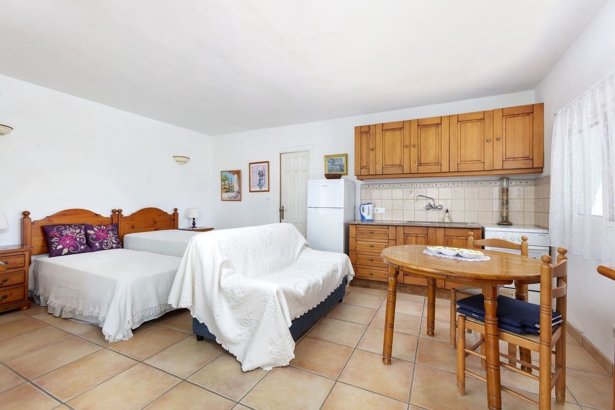 4 soverom Finca/Herregård til salgs i Pizarra med svømmebasseng - € 450 000 (Ref: 9614306)