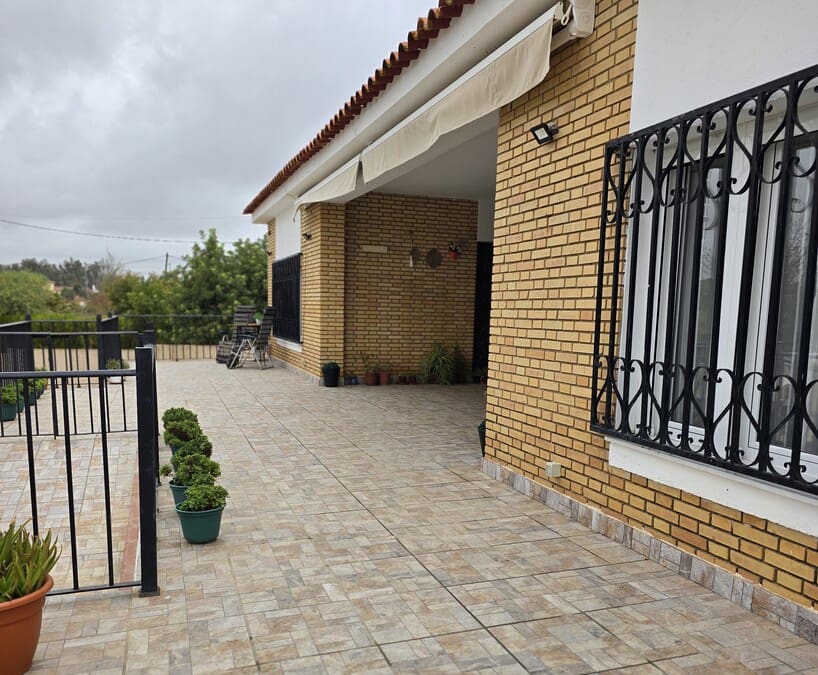 7 chambre Finca/Maison de Campagne à vendre à Niebla avec piscine - 345 000 € (Ref: 9639604)