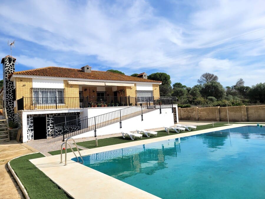 7 chambre Finca/Maison de Campagne à vendre à Niebla avec piscine - 345 000 € (Ref: 9639604)