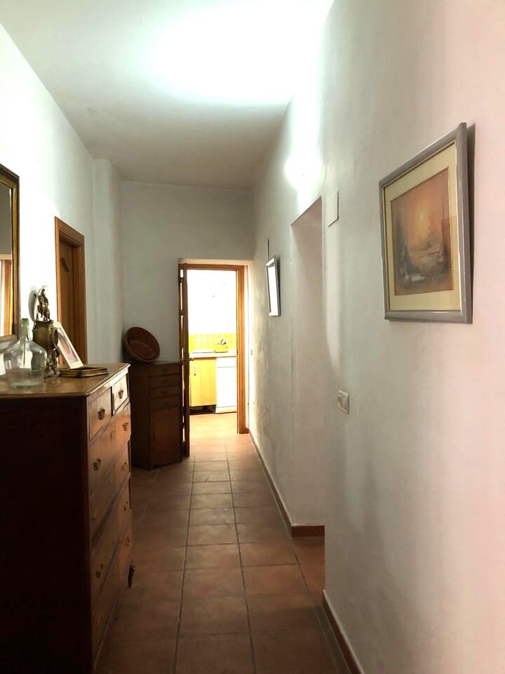 3 slaapkamer Commercieel te koop in Alora - € 260.000 (Ref: 9730884)