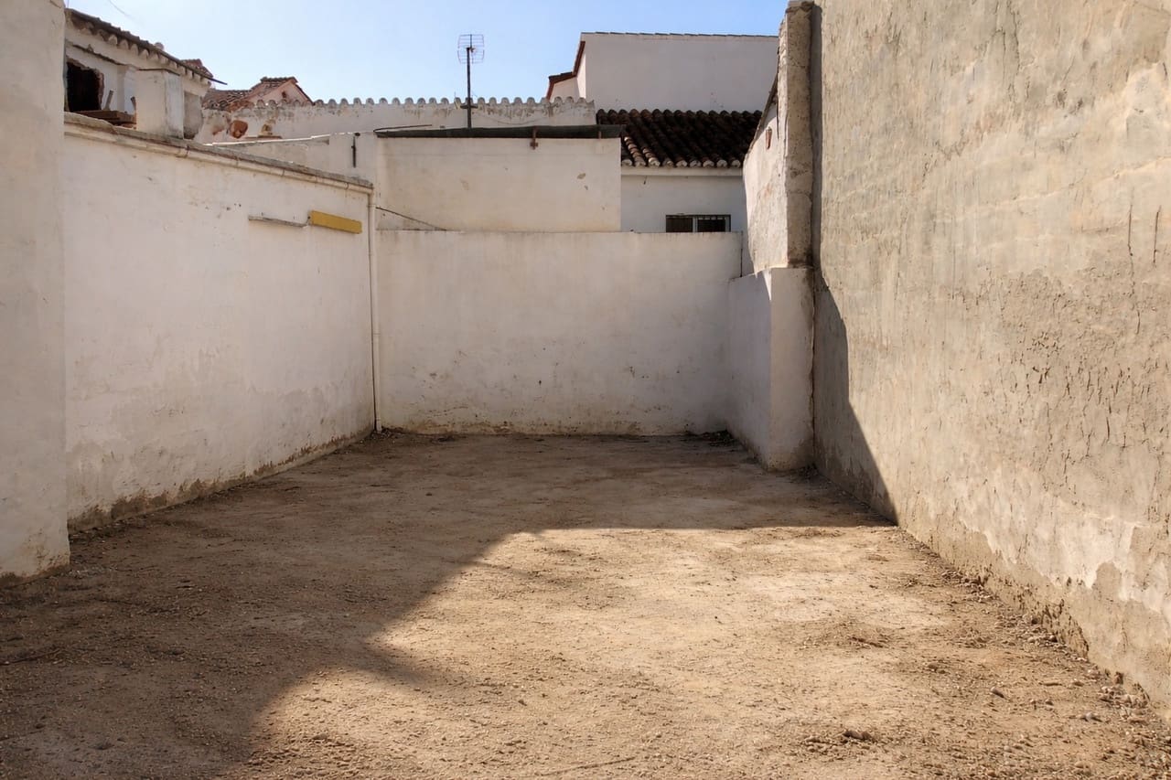 3 slaapkamer Commercieel te koop in Alora - € 260.000 (Ref: 9730884)