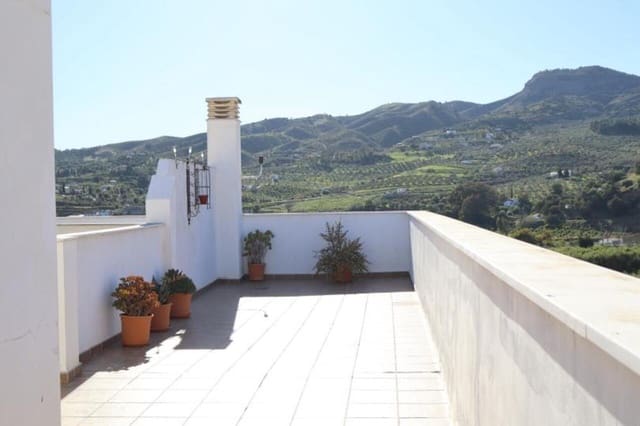 2 makuuhuone Kattohuoneisto myytävänä paikassa Alora mukana uima-altaan - 189 000 € (Ref: 9759590)