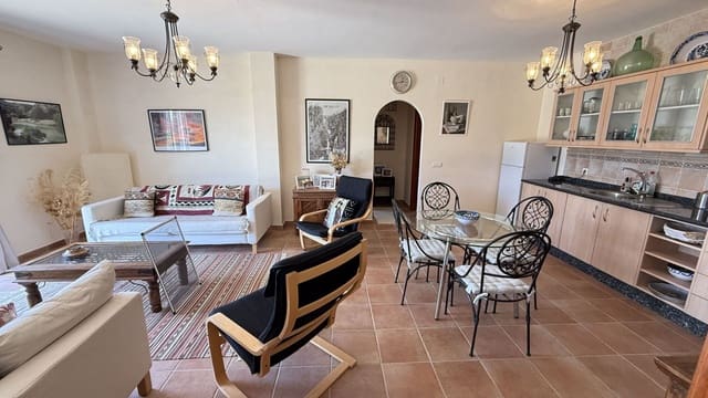 Finca/Casa Rural de 4 habitaciones en Alora en venta con piscina - 699.000 € (Ref: 9910975)