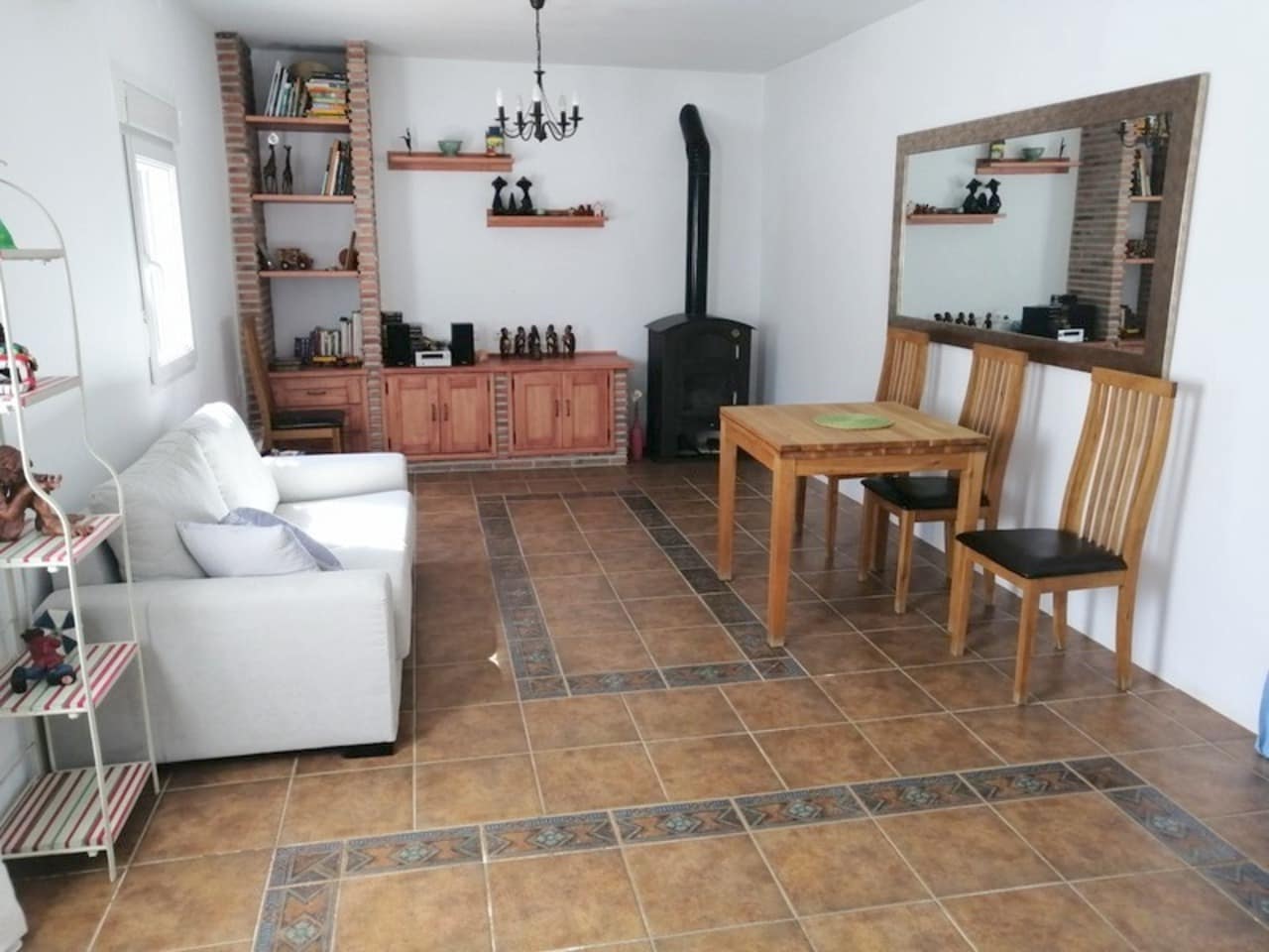 Chalet de 3 habitaciones en Bermejo en venta con piscina - 340.000 € (Ref: 9977862)