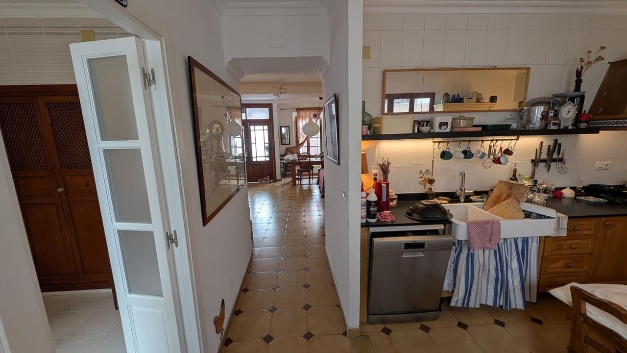 3 soveværelse Byhus til salg i Alora med garage - € 325.000 (Ref: 9977864)