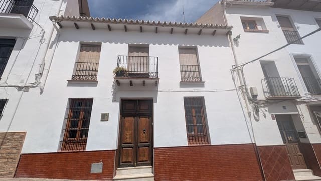 3 Zimmer Haus zu verkaufen in Alora mit Garage - 325.000 € (Ref: 9977864)