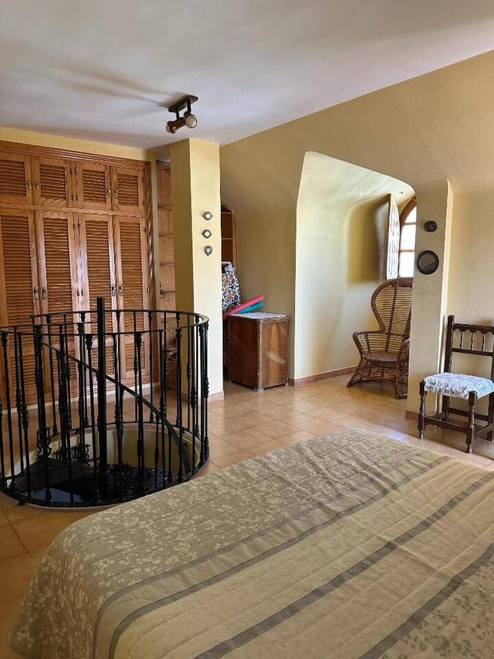 4 soverom Leilighet til salgs i Alora med svømmebasseng - € 259 000 (Ref: 9977866)