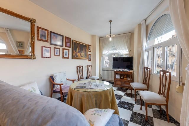 4 soveværelse Byhus til salg i La Zubia - € 350.000 (Ref: 9135712)