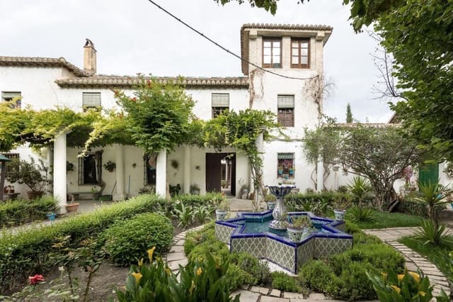 8 soveværelse Finca/Landehus til salg i Granada by med garage - € 950.000 (Ref: 9135718)