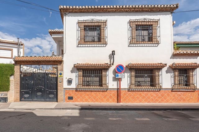 5 soveværelse Villa til salg i Ogíjares med swimmingpool garage - € 369.000 (Ref: 9135781)