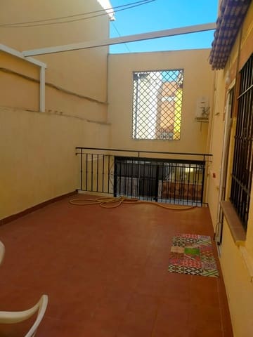 3 sypialnia Dom szeregowy do wynajęcia w Miasto Grenada - 800 € (Ref: 9183780)
