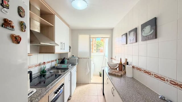 3 sypialnia Apartament na sprzedaż w Casares z basenem garażem - 315 000 € (Ref: 10000201)