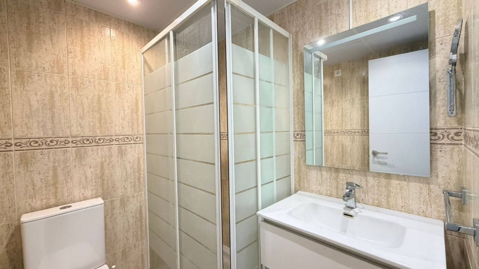2 chambre Appartement à vendre à Manilva avec garage - 300 000 € (Ref: 10048816)