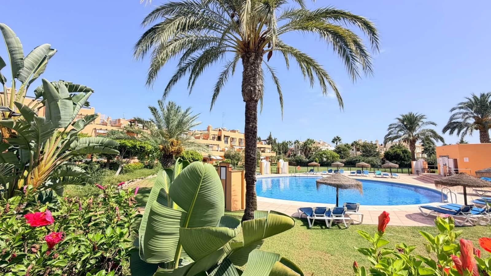 2 bedroom Apartment for sale in Casares with pool garage - € 250,000 (Ref: 10061333)