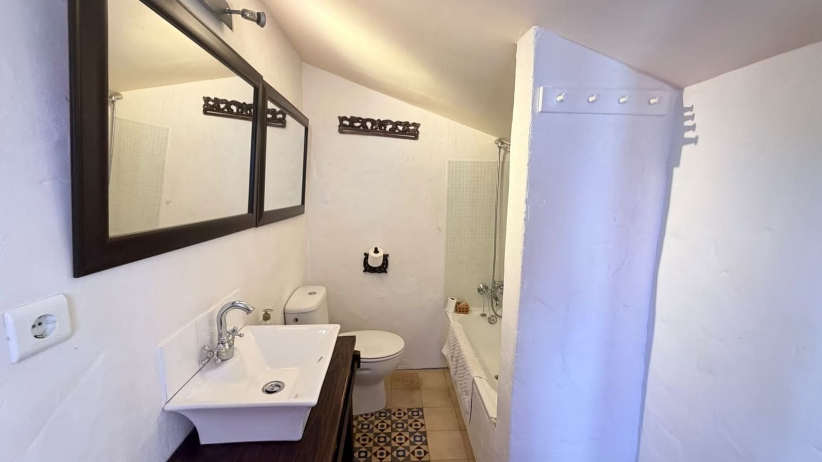 4 sovrum Hus till salu i Casares - 697 000 € (Ref: 10099716)
