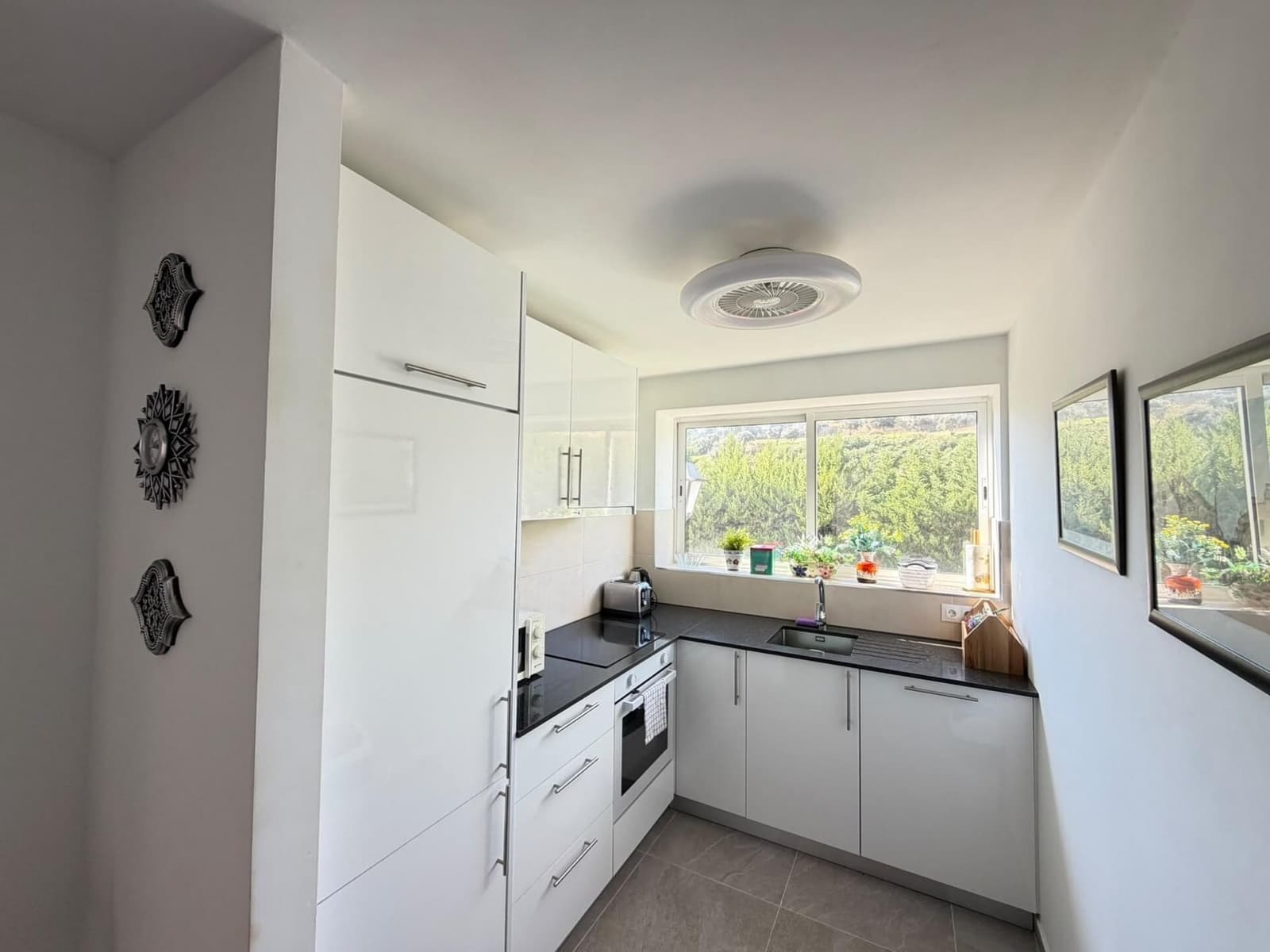 2 Zimmer Apartment zu verkaufen in Manilva mit Pool Garage - 199.950 € (Ref: 10157391)