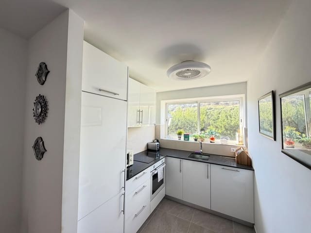 2 quarto Apartamento para venda em Manilva com piscina garagem - 199 950 € (Ref: 10157391)