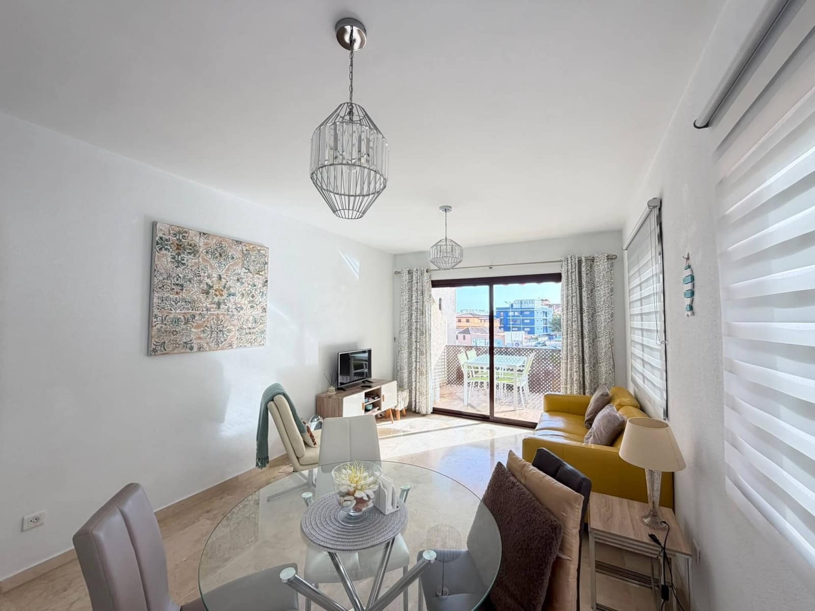 2 bedroom Apartment for sale in San Luis de Sabinillas with pool - € 235,000 (Ref: 10164174)
