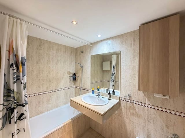 2 chambre Appartement à vendre à San Luis de Sabinillas, Manilva avec piscine - 235 000 € (Ref: 10164174)