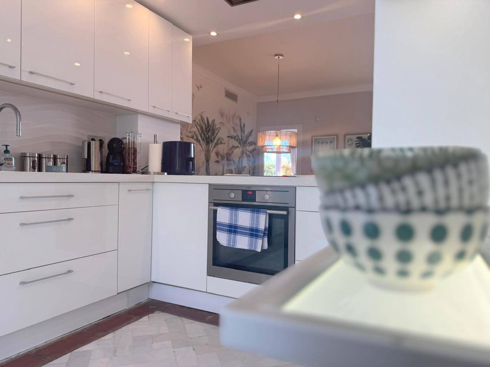 2 soverom Leilighet til salgs i Casares med svømmebasseng garasje - € 499 000 (Ref: 8900641)