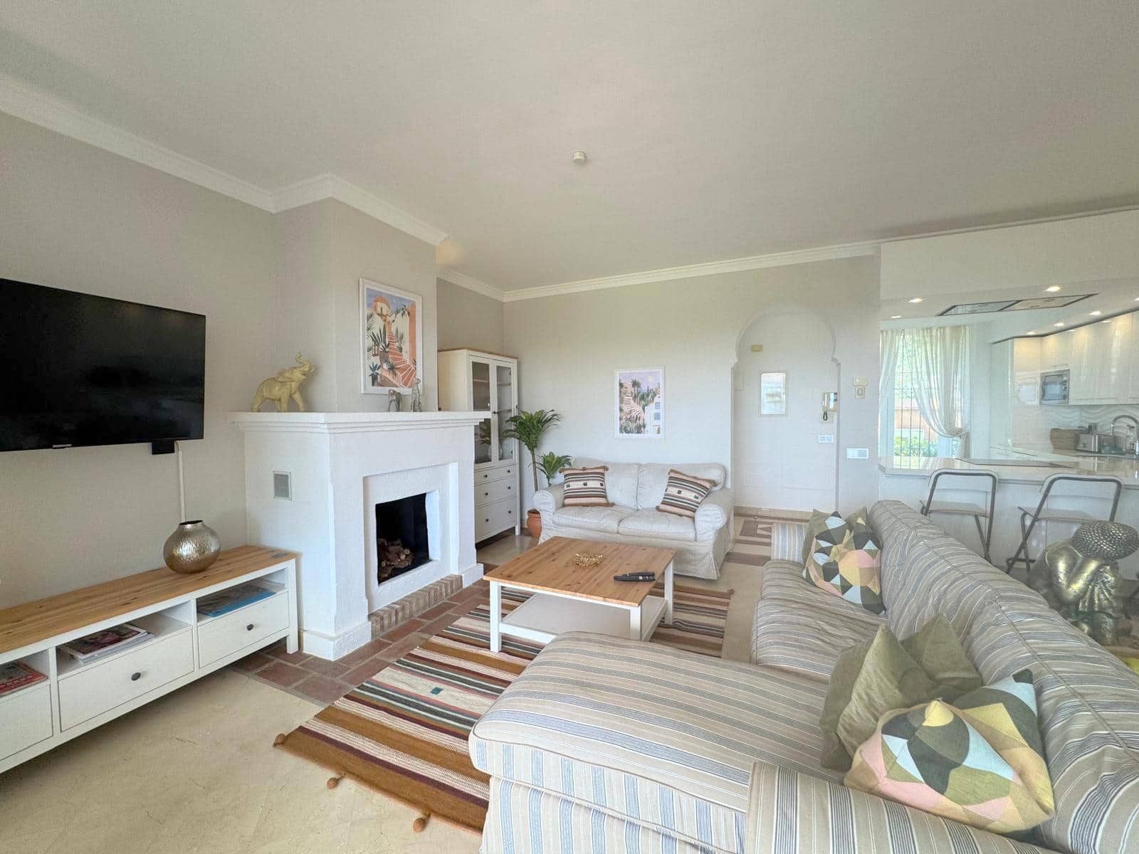 2 soverom Leilighet til salgs i Casares med svømmebasseng garasje - € 499 000 (Ref: 8900641)