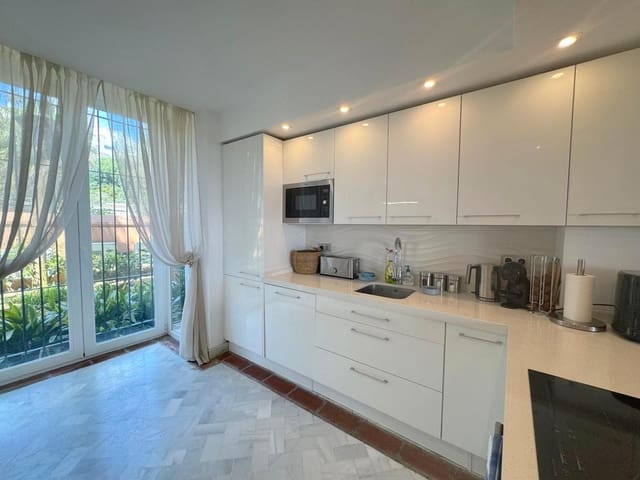 2 soverom Leilighet til salgs i Bahia de Casares, Casares med svømmebasseng garasje - € 499 000 (Ref: 8900641)