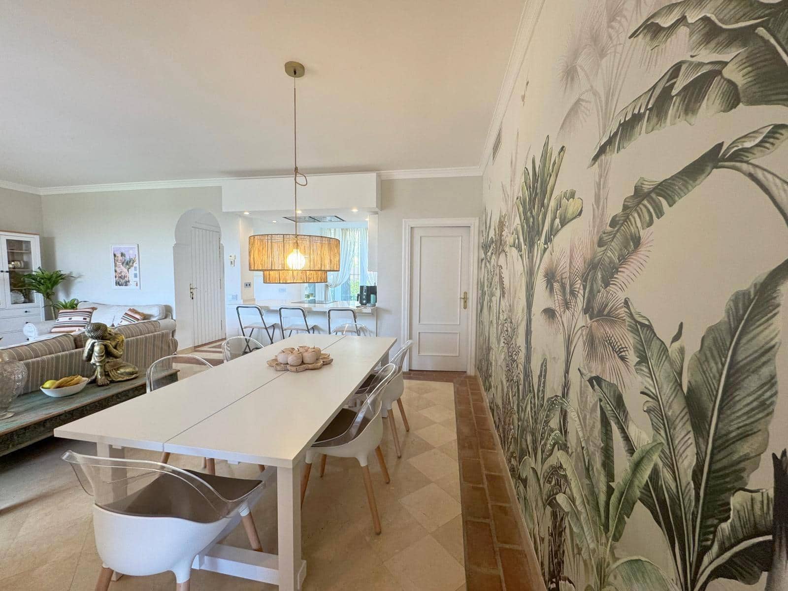 2 soverom Leilighet til salgs i Casares med svømmebasseng garasje - € 499 000 (Ref: 8900641)